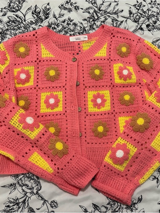 TALULAH Sweaters - TALULAH Pink Crochet Floral Cardigan